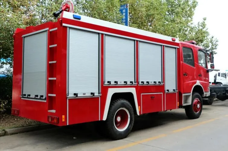 Dongfeng 4*2 7-9cbm Water and Foam Fire Fighting Truck